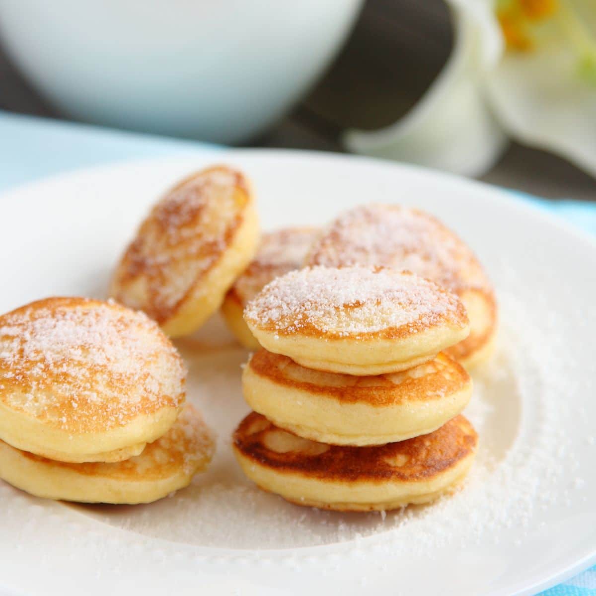 pancakes on a plate