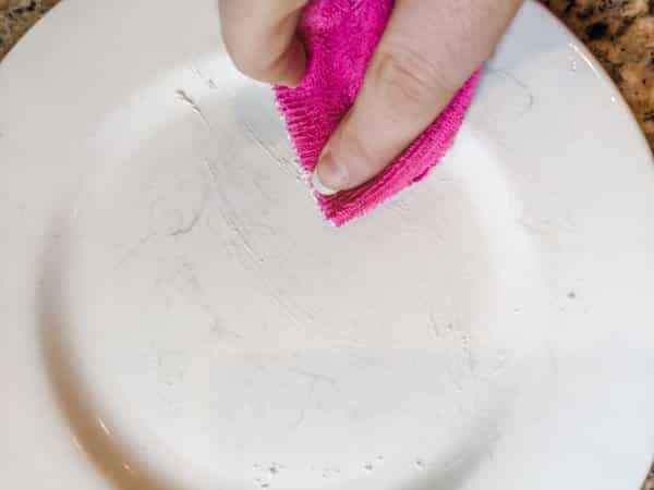 paste for removing scratches from dishes