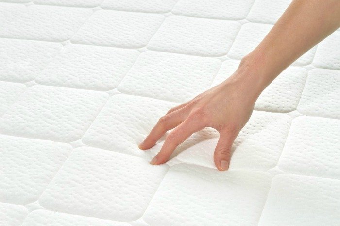 how to remove urine stains from a mattress