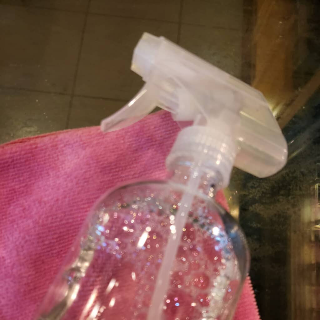 Homemade glass cleaner to shine the inside of the oven door glass.