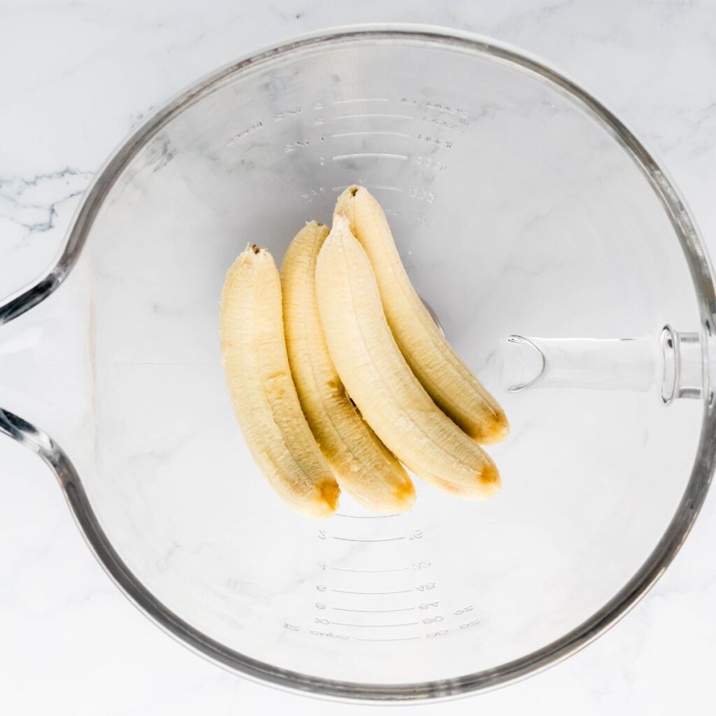 bananas ready to be frozen.